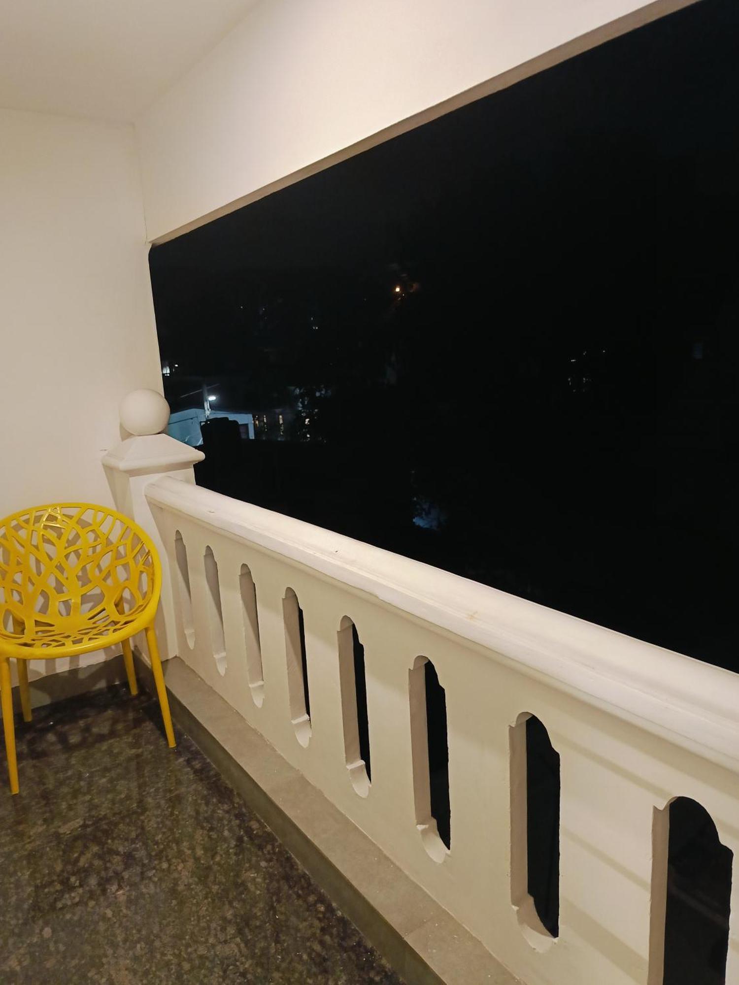 Elzas Fort Inn Kochi Exterior foto