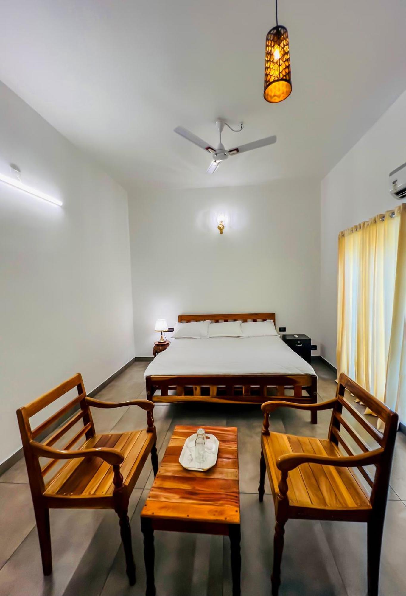 Elzas Fort Inn Kochi Habitación foto